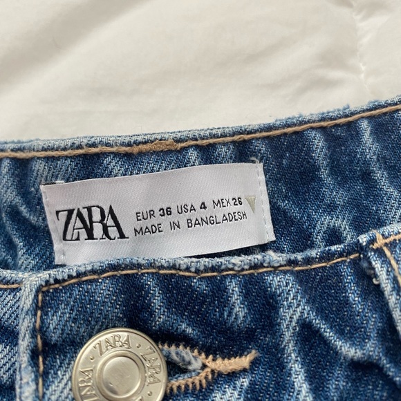 Zara Full Length Flare Jeans - Picture 2 of 2